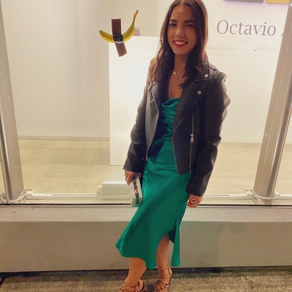 Meet your Posher, Natasha - Picture 5 of 5